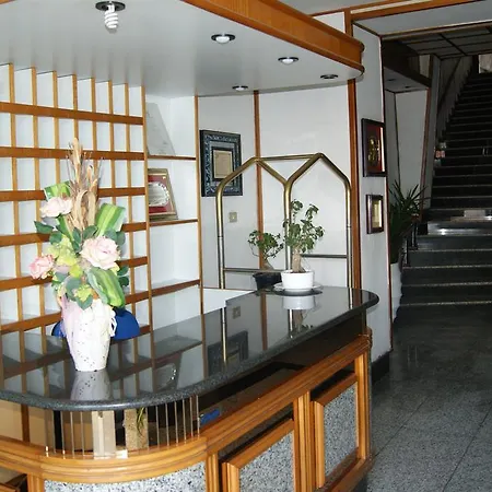 Elio Hotel